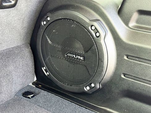 Used 2023 Jeep Wrangler Unlimited Sahara image 10