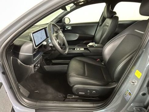 Used 2023 Hyundai Ioniq 6 SEL AWD/4WD image 10