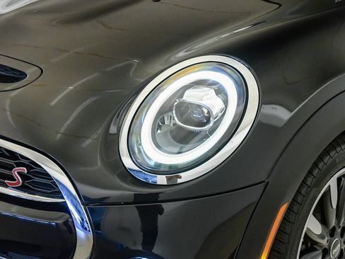 Used 2020 MINI Cooper S FWD image 9