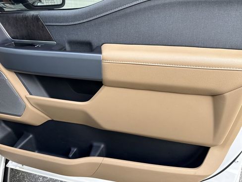 Used 2023 Ford F150 Lariat w/ Equipment Group 502A High image 14