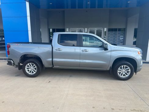New 2026 Chevrolet Silverado 1500 RST w/ Convenience Package II AWD/4WD image 8