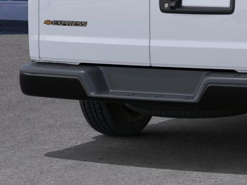 New 2026 Chevrolet Express 2500 w/ Driver Convenience Package RWD image 14