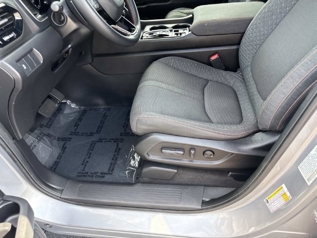 Certified 2023 Honda Pilot Sport image 20
