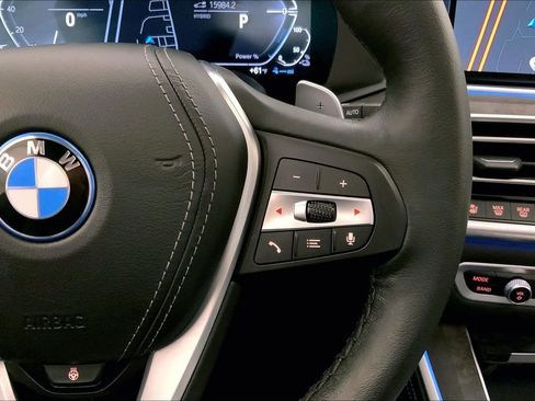 Certified 2023 BMW X5 xDrive45e w/ Executive Package image 19