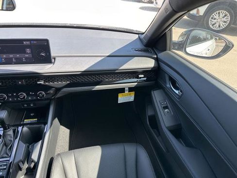 New 2025 Honda Accord Sport image 31