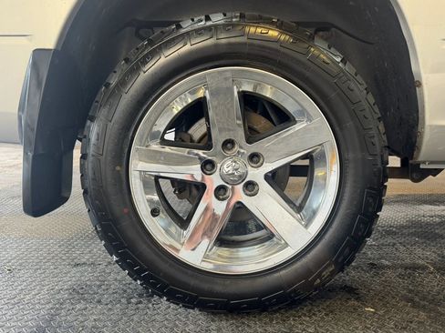 Used 2014 RAM 1500 Express AWD/4WD image 28