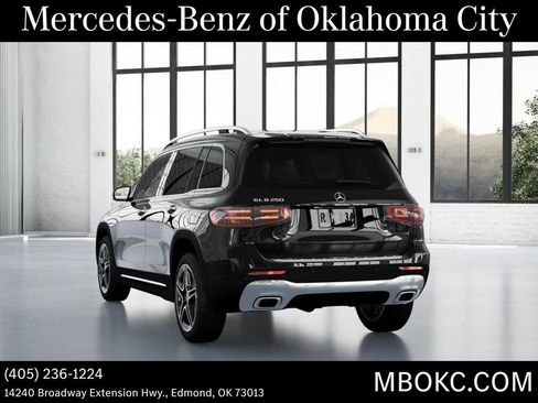 Used 2026 Mercedes-Benz GLB 250 image 28