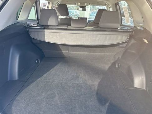 Used 2025 Toyota RAV4 XLE image 28