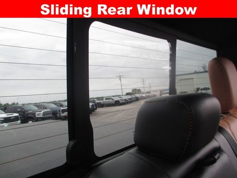 Used 2024 Ford F250 Platinum AWD/4WD image 30