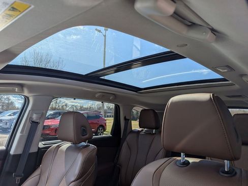 Certified 2024 Acura MDX SH-AWD w/ Technology Package image 12