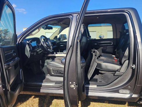 Used 2021 RAM 2500 Laramie image 35