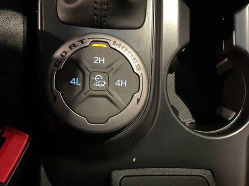 New 2025 Ford Bronco 2-Door AWD/4WD image 18