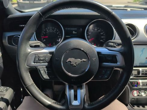 Used 2019 Ford Mustang GT Premium image 15