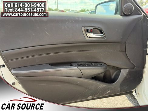 Used 2018 Acura ILX FWD image 16
