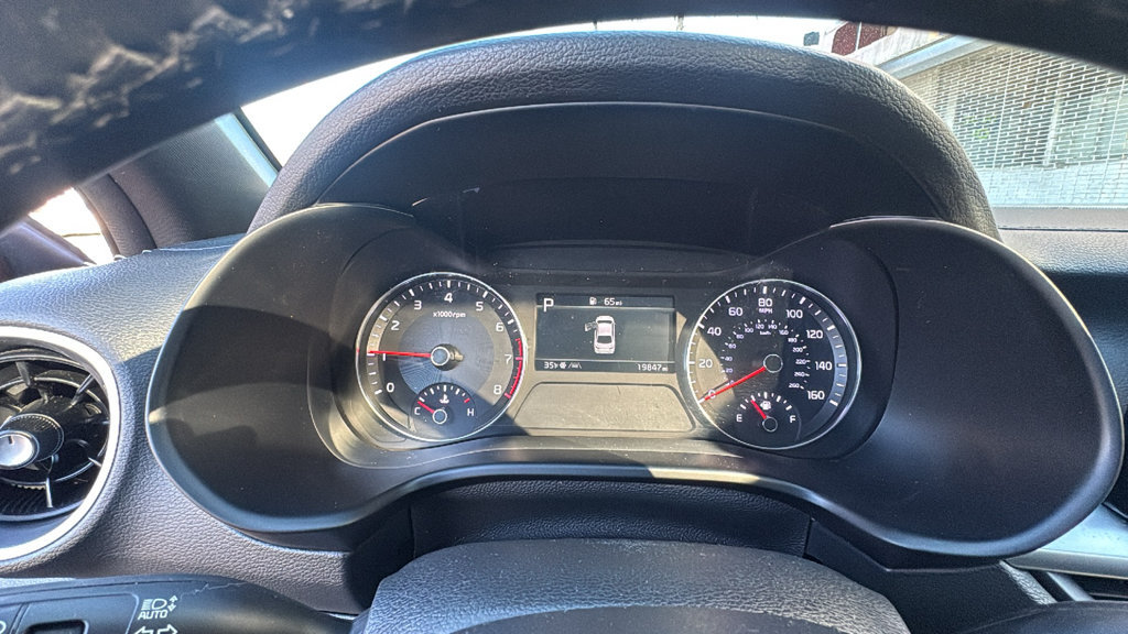 Used 2024 Kia Forte GT-Line w/ GT-Line Premium Package FWD image 17
