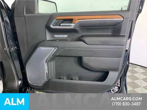 Used 2022 GMC Sierra 1500 Denali w/ Technology Package image 34