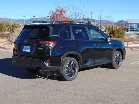 New 2025 Subaru Forester Limited image 4