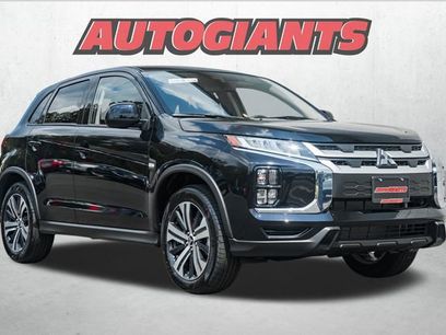 New 2025 Mitsubishi Outlander Sport ES