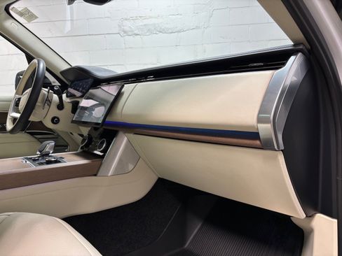 Used 2023 Land Rover Range Rover SE AWD/4WD image 30