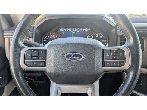 Used 2023 Ford Expedition Max Limited image 21