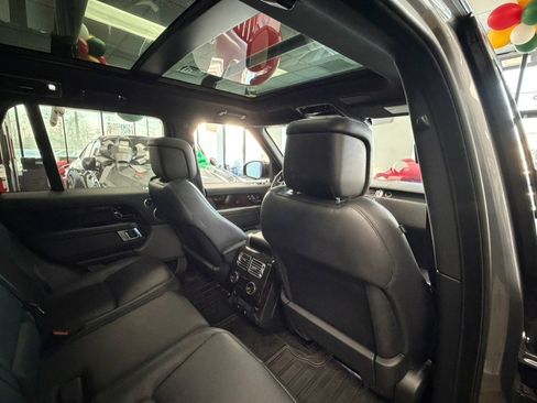 Used 2020 Land Rover Range Rover HSE image 53