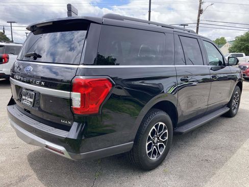 Used 2024 Ford Expedition Max XLT RWD image 3