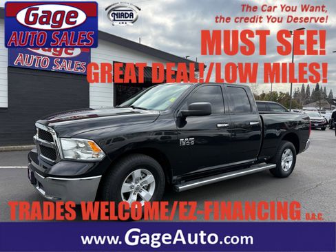 Used 2017 RAM 1500 Classic SLT image 1