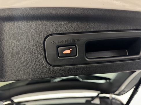 Used 2023 Acura MDX A-Spec image 37