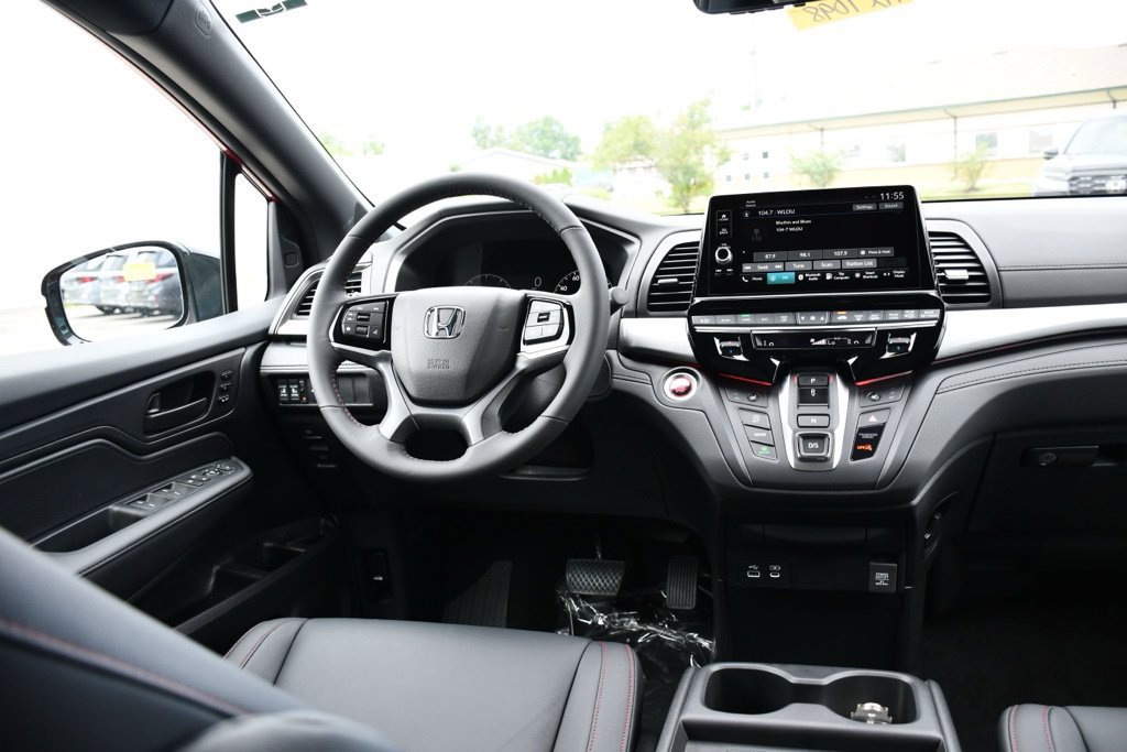 New 2026 Honda Odyssey Sport-L image 21