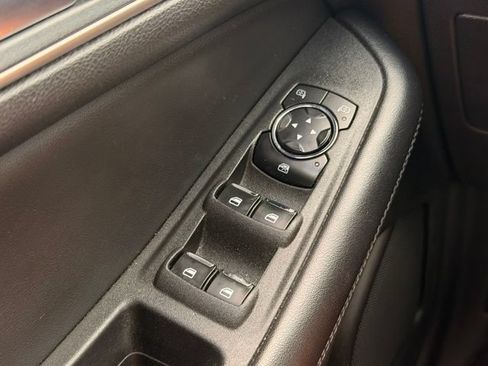 Used 2024 Ford Edge SEL AWD/4WD image 24