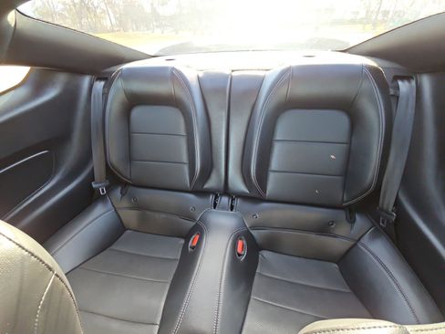 Used 2022 Ford Mustang GT Premium image 20