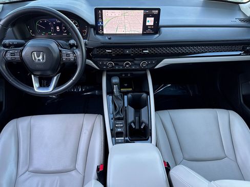 Used 2024 Honda Accord Touring image 16