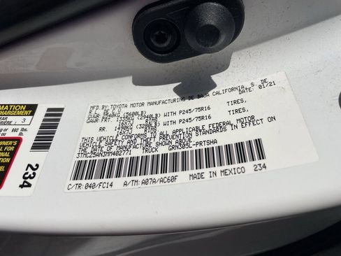 Used 2021 Toyota Tacoma SR5 image 9