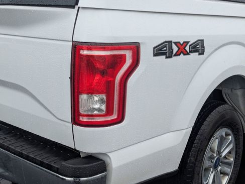 Used 2017 Ford F150 XLT w/ Trailer Tow Package AWD/4WD image 5