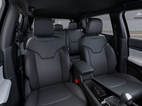 New 2026 Jeep Compass Limited AWD/4WD image 16