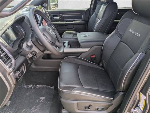 New 2026 RAM 2500 Laramie AWD/4WD image 4