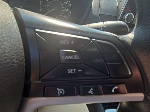 Used 2021 Nissan Altima 2.5 SV FWD image 15