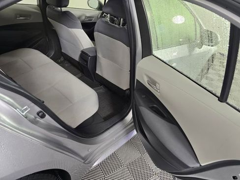 Used 2020 Toyota Corolla LE image 14