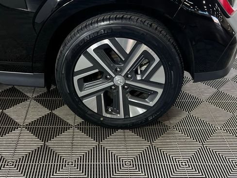 Used 2022 Hyundai Kona Limited w/ Cargo Package image 12