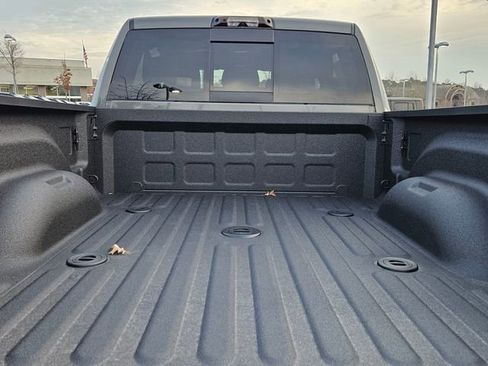 New 2026 RAM 2500 Laramie AWD/4WD image 5