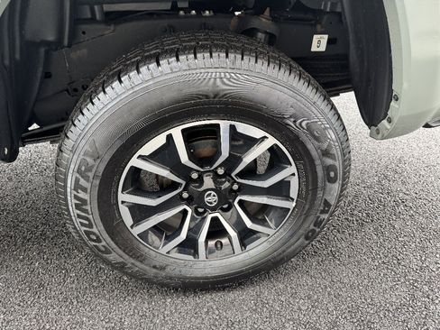 Used 2023 Toyota Tacoma TRD Sport w/ TRD Premium Sport Package image 24