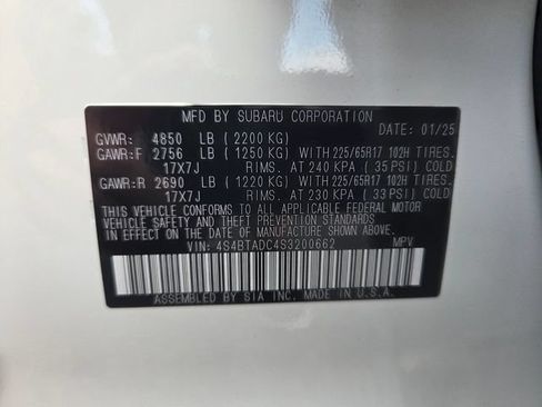 Used 2025 Subaru Outback Premium w/ Popular Package #1A AWD/4WD image 19