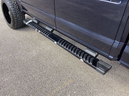 Used 2021 Ford F250 Lariat AWD/4WD image 23