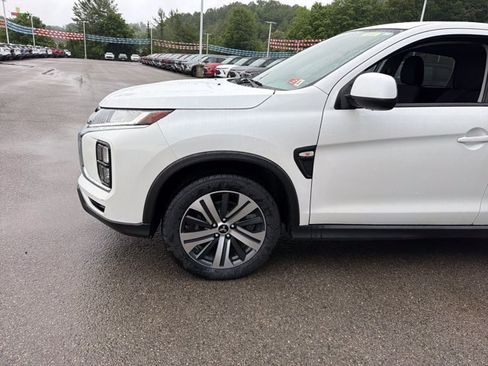 Used 2021 Mitsubishi Outlander Sport ES AWD/4WD image 9