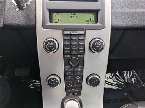 Used 2012 Volvo C70 T5 image 13