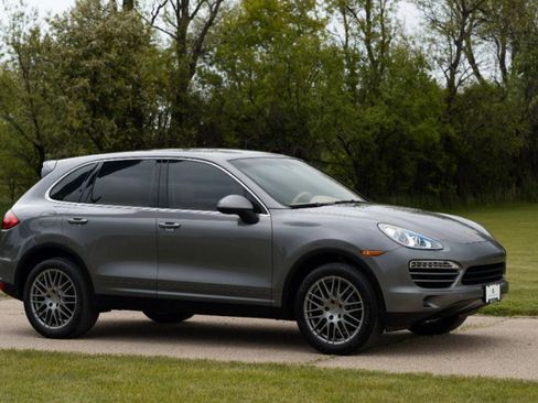 Used 2013 Porsche Cayenne Diesel AWD/4WD image 15
