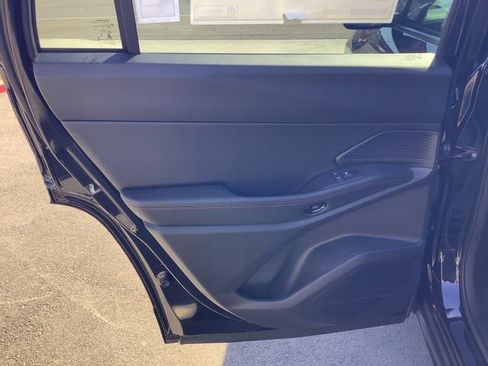 New 2026 Jeep Cherokee Limited image 25