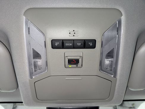 Used 2025 Toyota RAV4 LE image 24