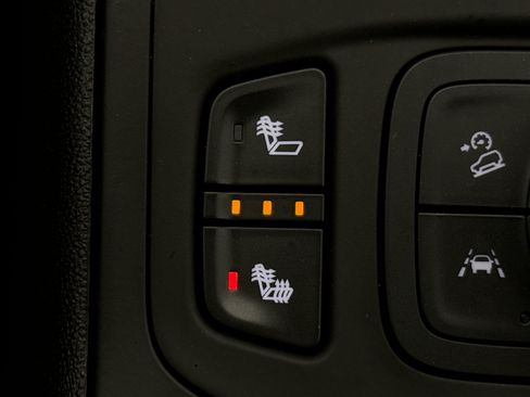 Used 2023 GMC Terrain SLE w/ Driver Convenience Package AWD/4WD image 19