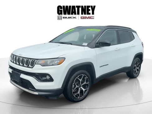 Used 2025 Jeep Compass Limited AWD/4WD image 7